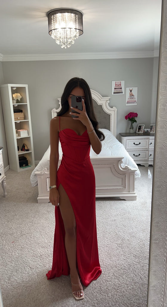 Red Corset Dress for a Romantic Date