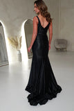 FITTED STRETCH GLITTER SATIN GOWN