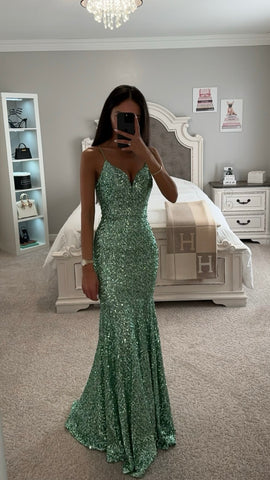 FITTED SEQUIN MERMAID GOWN