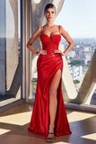 FITTED RED LACE DETAIL GOWN