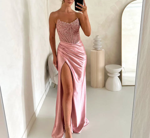 SCOOP NECK STRAPLESS FITTED SATIN GOWN