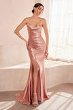 STRAPLESS ELEGANT GOWN