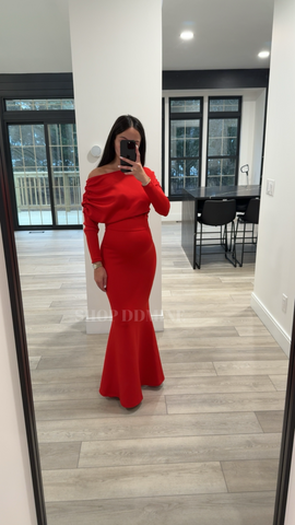 LONG SLEEVE ONE SHOULDER GOWN