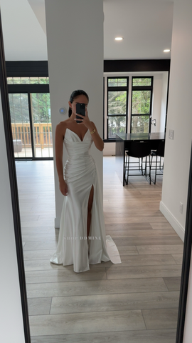 V NECK GATHERED STRETCH GOWN