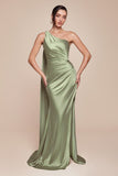 ONE SHOULDER LUXE SATIN FITTED GOWN