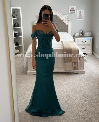 ROBE LONGUE CORSET EN DENTELLE SATINÉE TEAL CALLISTA 