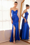 STRAPLESS ELEGANT GOWN