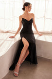 STRAPLESS ELEGANT GOWN