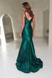 FITTED STRETCH GLITTER SATIN GOWN