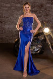FITTED STRAPLESS DRESS