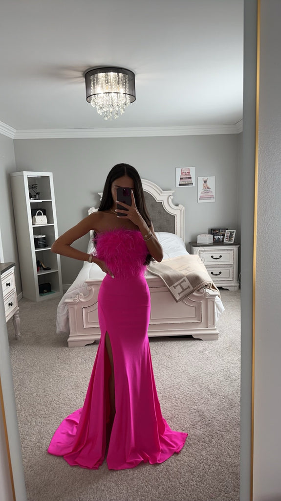 FUCHSIA TWO PIECE FEATHER GOWN – DDMINE