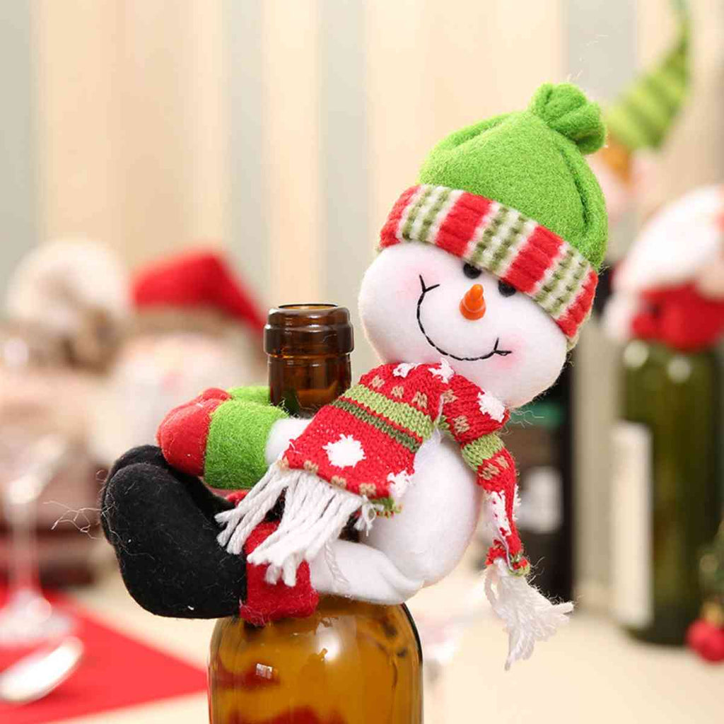 CHRISTMAS GNOME WINE BOTTLE DECORATION – DDMINE